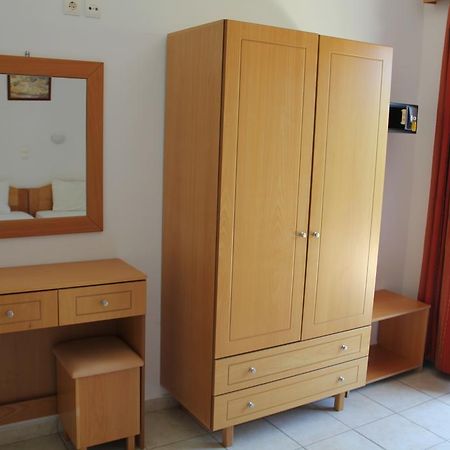 Hotel Stavris Khóra Sfakíon Esterno foto