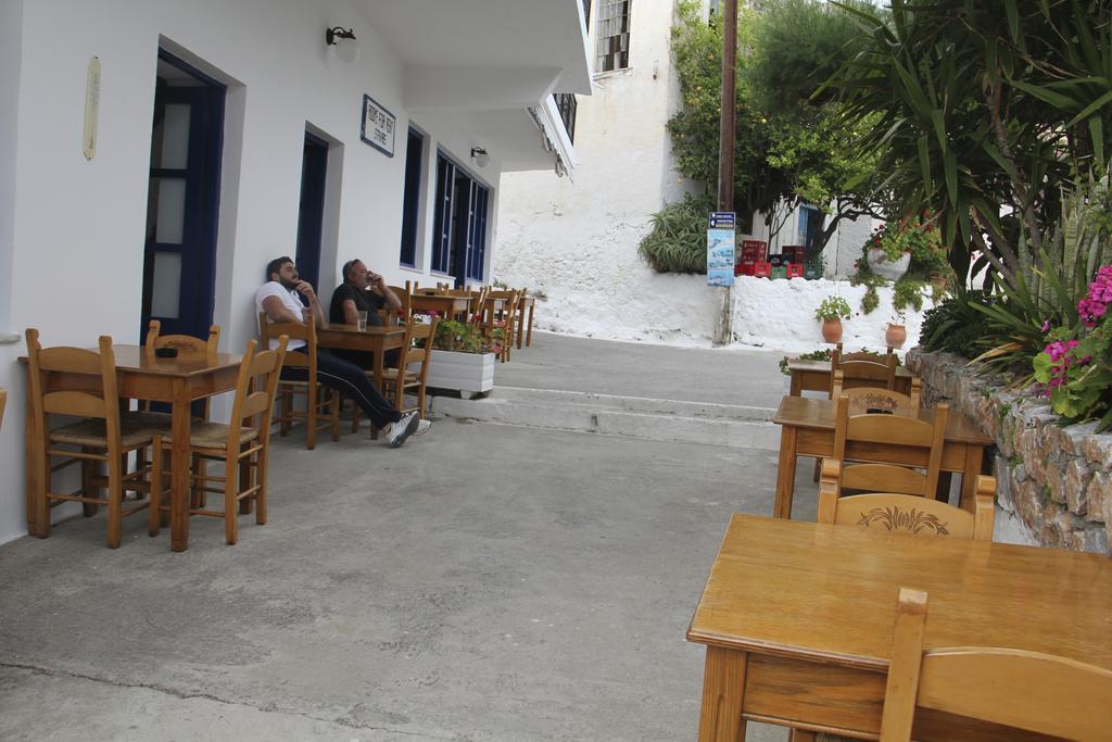Hotel Stavris Khóra Sfakíon Esterno foto