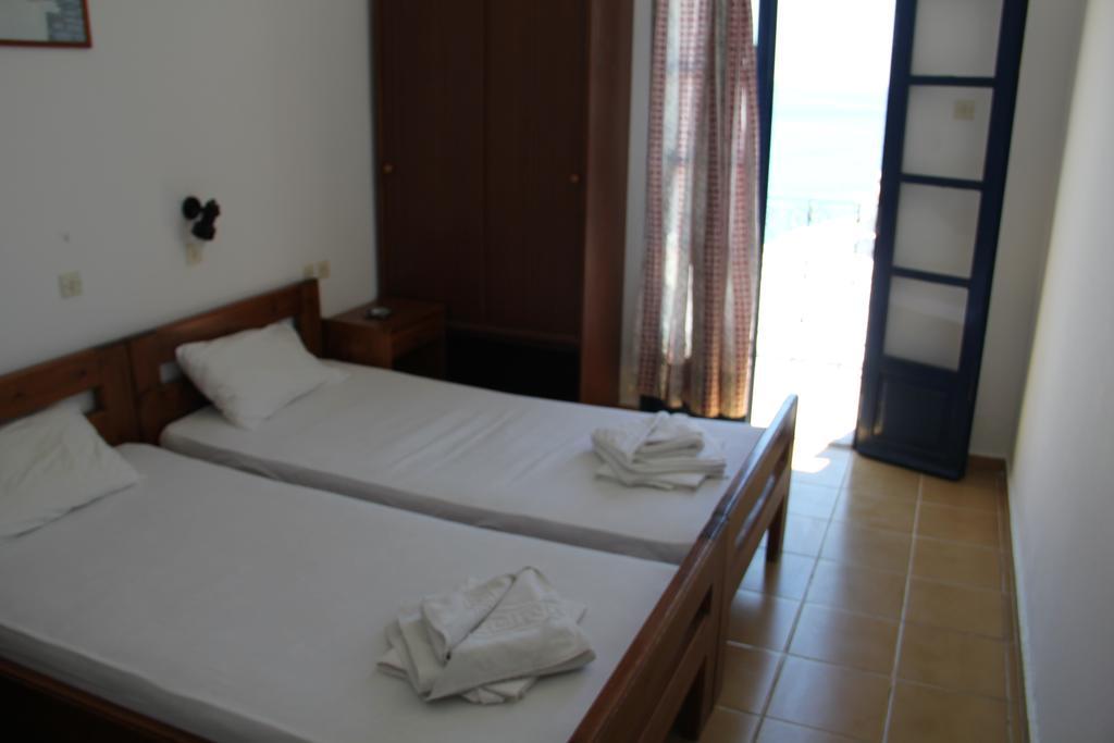 Hotel Stavris Khóra Sfakíon Esterno foto