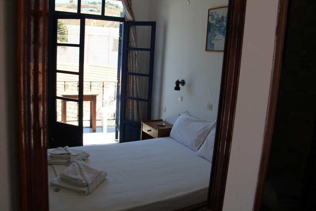 Hotel Stavris Khóra Sfakíon Esterno foto