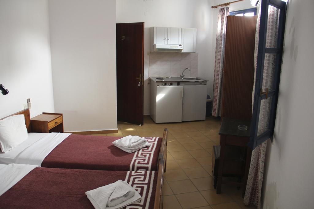 Hotel Stavris Khóra Sfakíon Esterno foto