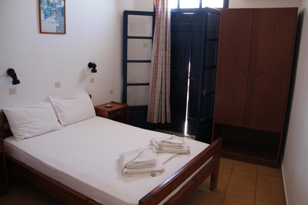 Hotel Stavris Khóra Sfakíon Esterno foto